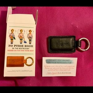 Bagnet Purse Magnet- Black Leather
